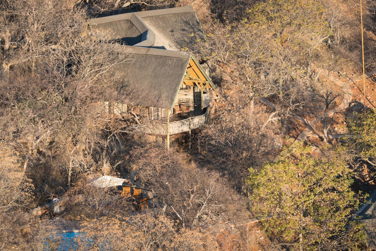 Ongava Lodge 오카우쿠에요 외부 사진